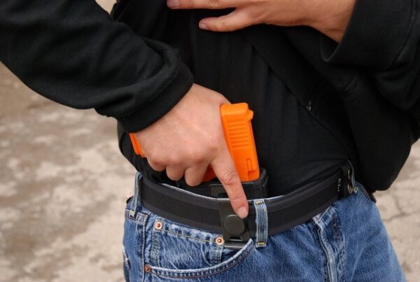 Pistolet Glock 17 d'entraînement orange - Impact Defender – Image 2