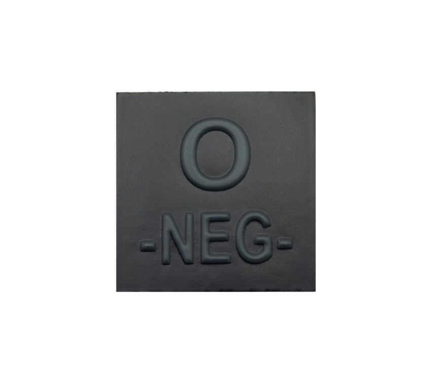 Grade velcro 5×5 basse visibilité – groupe sanguin O- - Vue principale