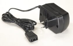 Transformateur Chargeur 230v ca =></noscript> 12v cc 700ma.