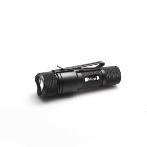 LAMPE TACTICAL STRIKE MINI NOIR 361LM