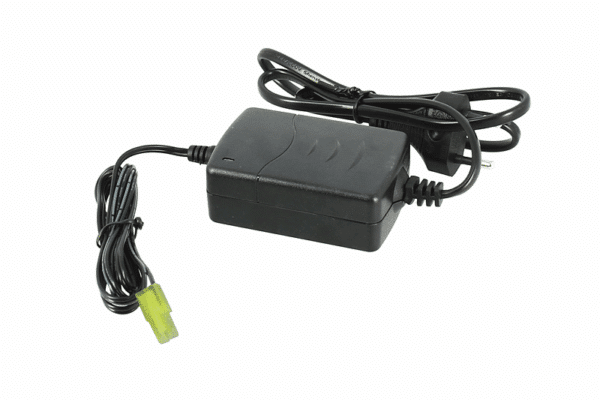 CHARGEUR BATTERIE AUTO STOP NIMH