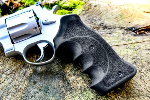 POIGNEE POLYMERE SPORT REVOLVER TAURUS – Image 2