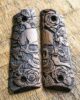 PLAQUETTES BOIS PT1911 SKULL - Vue 4