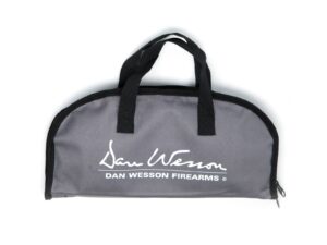 SAC DAN WESSON 715