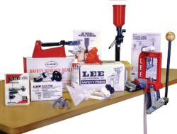 KIT PRESSE DE RECHARGEMENT MONO STATION AVEC ACCESSOIRES LEE ...