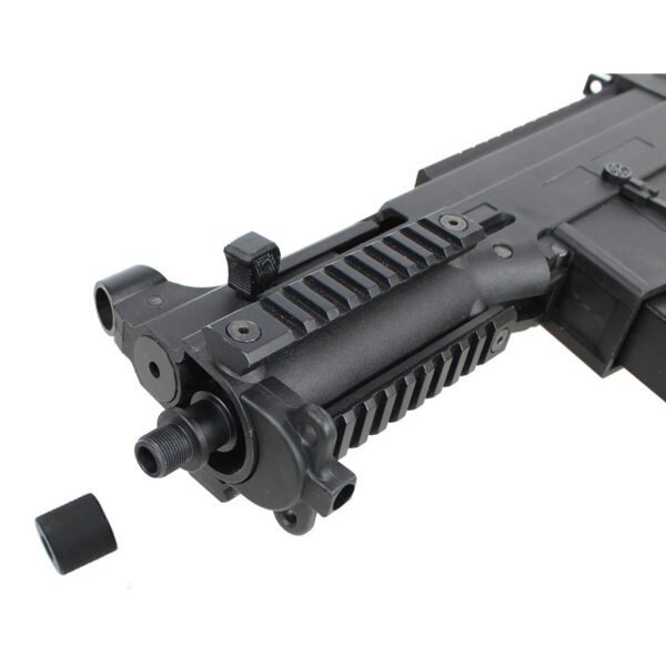 Gros plan d'une réplique de pistolet airsoft.