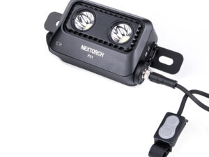 LAMPE POUR BOUCLIER P21 - 3000 LUMENS - RECHARGEABLE (21700)- IPX8