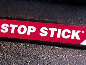 KIT STOP STICK 2,7M ENTRAINEMENT:3 BARRES NOYAU SOLIDE,2 HOUSSES ROUGES 4 CORD S